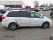 2009 Toyota Sienna XLE with VIN 5TDZK22C19S235473, listed as a IAAI auction lot 43376158 with 110,574 mi miles and . Bid and sale history available at DreamBid. Image 13.