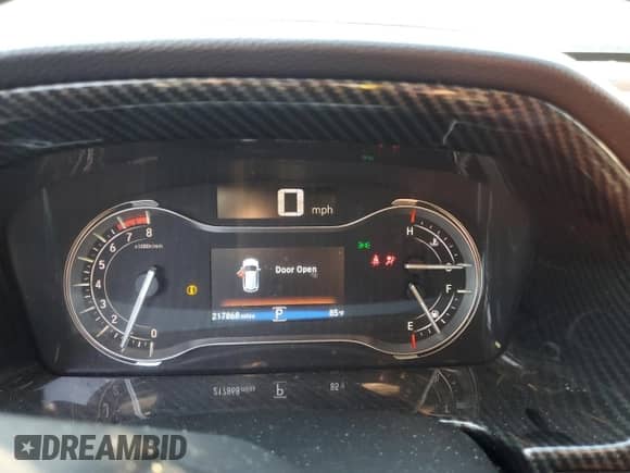 2016 Honda Pilot EX-L with VIN 5FNYF5H55GB044702, listed as a Copart auction lot 69067655 with 217,868 mi miles and Salvage title. Bid and sale history available at DreamBid. Image 9.