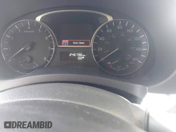 2015 Nissan Altima S z VIN 1N4AL3AP3FC191161, wystawiony jako IAAI lot #43221779 z przebiegiem 246 796 mil mil oraz . Historia ofert i sprzedaży dostępna na DreamBid. Obrazek 7.