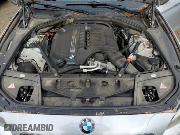 2013 BMW 5 Series 535i с VIN WBAFR7C56DC827857, выставлен на аукционе Copart как лот 59430845 с пробегом 135 558 миль миль и Списание • Salvage title. История ставок и продаж доступна на DreamBid. Изображение 11.