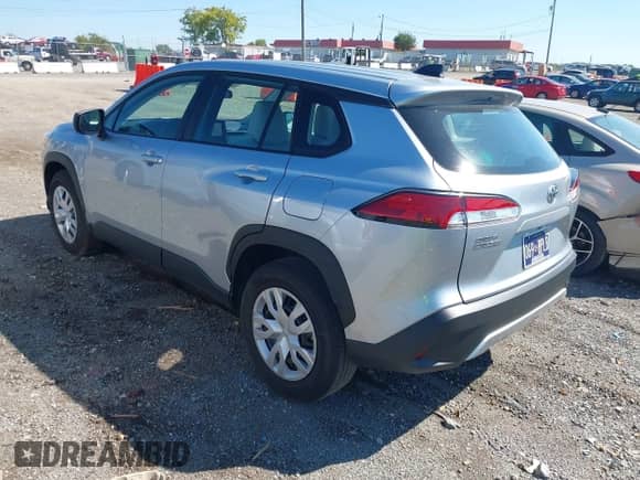 2025 Toyota Corolla Cross L with VIN 7MUAAAAG1SV125551, listed as a IAAI auction lot 43149022 with 4,872 mi miles and . Bid and sale history available at DreamBid. Image 3.