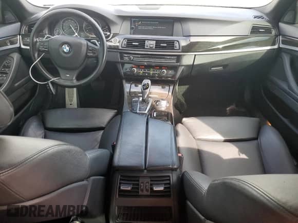 2012 BMW 5 Series 550i с VIN WBAFR9C55CDX79367, выставлен на аукционе Copart как лот 85343725 с пробегом 203 547 миль миль и Списание • Salvage title. История ставок и продаж доступна на DreamBid. Изображение 8.