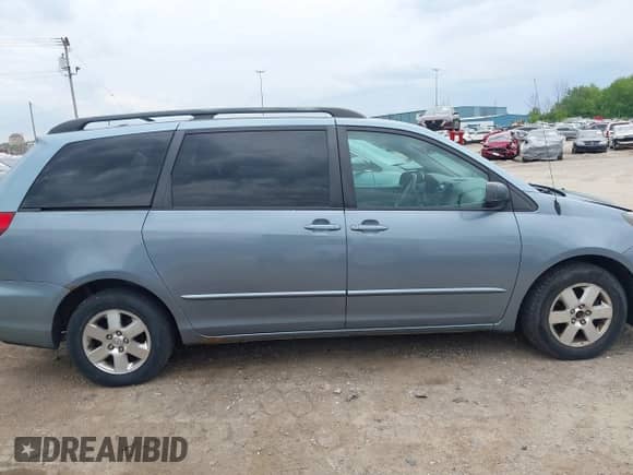 2005 Toyota Sienna CE с VIN 5TDZA23C15S263639, выставлен на аукционе IAAI как лот 42373062 с пробегом 232 328 миль миль и . История ставок и продаж доступна на DreamBid. Изображение 14.