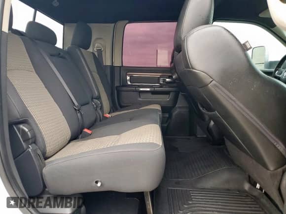 2010 Dodge 2500 SLT z VIN 3D7UT2HL6AG135019, wystawiony jako Copart lot #51702095 z przebiegiem 350 888 mil mil oraz Czysty tytuł • Clean title. Historia ofert i sprzedaży dostępna na DreamBid. Obrazek 10.