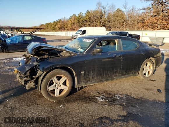 2008 Dodge Charger SE with VIN 2B3KA43G18H266917, listed as a Copart auction lot 89182945 with 258,549 mi miles and Salvage title. Bid and sale history available at DreamBid. Image 1.
