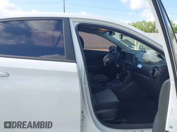 2021 Hyundai Kona SE с VIN KM8K12AA0MU639143, выставлен на аукционе IAAI как лот 43122446 с пробегом 66 162 миль миль и . История ставок и продаж доступна на DreamBid. Изображение 5.