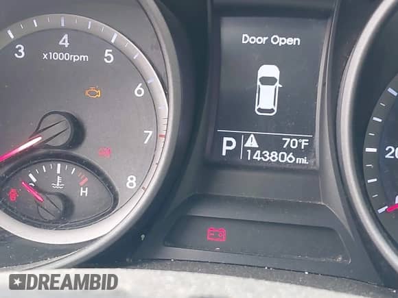 2016 Hyundai Santa Fe с VIN 5XYZT3LB5GG335983, выставлен на аукционе IAAI как лот 43254740 с пробегом 143 806 миль миль и . История ставок и продаж доступна на DreamBid. Изображение 15.