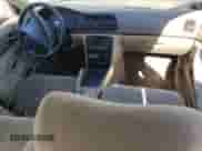 1994 Honda Accord LX z VIN 1HGCD5631RA137411, wystawiony jako Copart lot #76126484 z przebiegiem 212 681 mil mil oraz Szkoda całkowita • Salvage title. Historia ofert i sprzedaży dostępna na DreamBid. Obrazek 8.