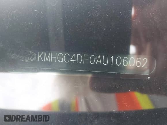 2010 Hyundai Genesis с VIN KMHGC4DF0AU106062, выставлен на аукционе IAAI как лот 43013803 с пробегом 241 327 миль миль и . История ставок и продаж доступна на DreamBid. Изображение 9.