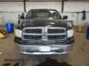 2009 Dodge 1500 SLT z VIN 1D3HV18P69S804002, wystawiony jako Copart lot #70509025 z przebiegiem 196 296 mil mil oraz Szkoda całkowita • Salvage title. Historia ofert i sprzedaży dostępna na DreamBid. Obrazek 5.