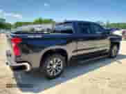 2022 Chevrolet Silverado 1500 LT with VIN 1GCPDDEK3NZ611552, listed as a Copart auction lot 66010875 with 18,202 mi miles and Salvage title. Bid and sale history available at DreamBid. Image 3.