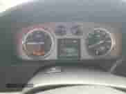 2014 Cadillac Escalade ESV Luxury с VIN 1GYS4HEF8ER211646, выставлен на аукционе Copart как лот 61066035 с пробегом 218 137 миль миль и Чистый • Clean title. История ставок и продаж доступна на DreamBid. Изображение 9.