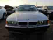 1998 BMW 7 Series 740i z VIN WBAGF8322WDL54061, wystawiony jako Copart lot #44201255 z przebiegiem 213 297 mil mil oraz Czysty tytuł • Clean title. Historia ofert i sprzedaży dostępna na DreamBid. Obrazek 5.