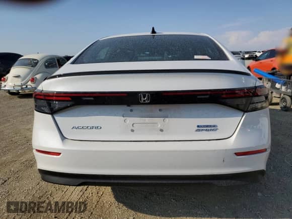 2024 Honda Accord Sport с VIN 1HGCY2F51RA010923, выставлен на аукционе Copart как лот 71099965 с пробегом 24 880 миль миль и Списание • Salvage title. История ставок и продаж доступна на DreamBid. Изображение 6.