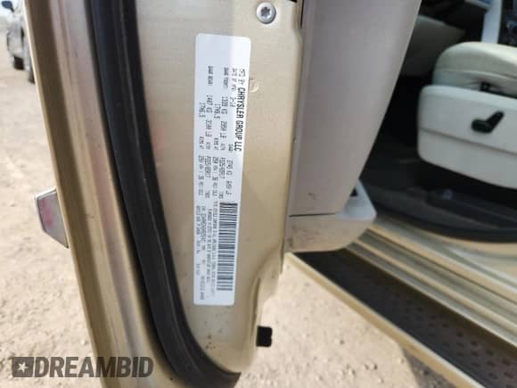 2010 Dodge Grand Caravan SXT with VIN 2D4RN5DX3AR252431, listed as a Copart auction lot 71743845 with 143,958 mi miles and Salvage title. Bid and sale history available at DreamBid. Image 13.