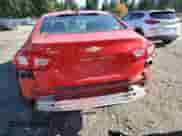 2017 Chevrolet Cruze LT z VIN 1G1BE5SMXH7228364, wystawiony jako Copart lot #82641385 z przebiegiem 131 457 mil mil oraz Czysty tytuł • Clean title. Historia ofert i sprzedaży dostępna na DreamBid. Obrazek 6.