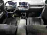 2024 Hyundai Ioniq 5 Limited с VIN KM8KRDDF9RU284198, выставлен на аукционе Copart как лот 61644415 с пробегом 6 190 миль миль и Списание • Salvage title. История ставок и продаж доступна на DreamBid. Изображение 8.