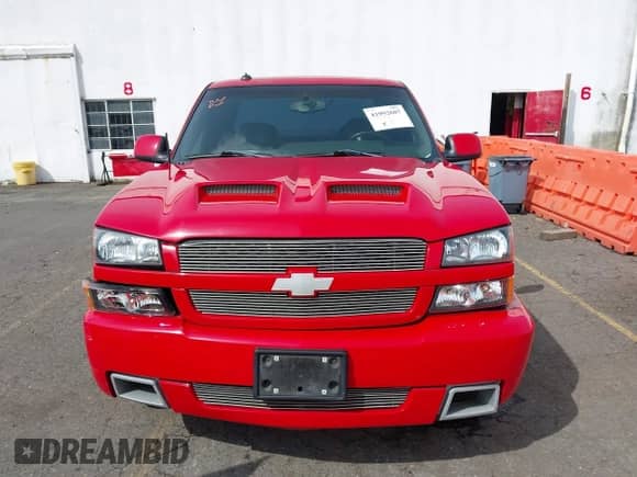 2003 Chevrolet Silverado SS z VIN 2GCEK19N131299995, wystawiony jako IAAI lot #41992607 z przebiegiem 148 157 mil mil oraz . Historia ofert i sprzedaży dostępna na DreamBid. Obrazek 12.