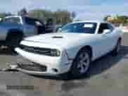 2019 Dodge Challenger SXT с VIN 2C3CDZAG1KH551333, выставлен на аукционе IAAI как лот 43243129 с пробегом 67 405 миль миль и . История ставок и продаж доступна на DreamBid. Изображение 2.