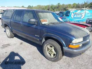 2002 Chevrolet S-10 LS с VIN 1GCDT13W02K156125, выставлен на аукционе IAAI как лот 41855072 с пробегом Не указан миль и . История ставок и продаж доступна на DreamBid. Изображение 1.