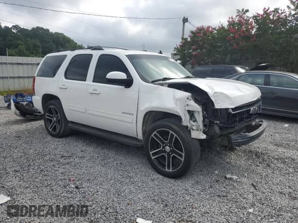 2012 Chevrolet Tahoe LT with VIN 1GNSCBE09CR281338, listed as a Copart auction lot 67276565 with 175,927 mi miles and Salvage title. Bid and sale history available at DreamBid. Image 4.