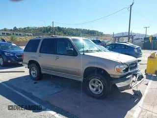 1998 Ford Explorer XL с VIN 1FMZU34E4WZB50132, выставлен на аукционе IAAI как лот 42708532 с пробегом 237 486 миль миль и . История ставок и продаж доступна на DreamBid. Изображение 1.