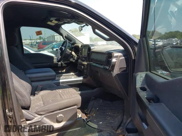 2021 Ford F-150 XL с VIN 1FTFW1E5XMFC88759, выставлен на аукционе IAAI как лот 43192284 с пробегом 98 591 миль миль и . История ставок и продаж доступна на DreamBid. Изображение 5.