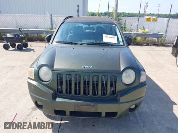 2007 Jeep Compass Sport с VIN 1J8FT47W77D276030, выставлен на аукционе IAAI как лот 42680003 с пробегом 176 816 миль миль и . История ставок и продаж доступна на DreamBid. Изображение 6.