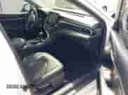 2023 Toyota Camry SE z VIN 4T1G11AK8PU756448, wystawiony jako IAAI lot #43051703 z przebiegiem 27 035 mil mil oraz . Historia ofert i sprzedaży dostępna na DreamBid. Obrazek 5.