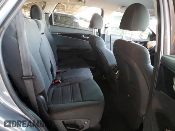 2020 Kia Sorento L z VIN 5XYPG4A34LG689131, wystawiony jako Copart lot #63257675 z przebiegiem 98 942 mil mil oraz Szkoda całkowita • Salvage title. Historia ofert i sprzedaży dostępna na DreamBid. Obrazek 11.