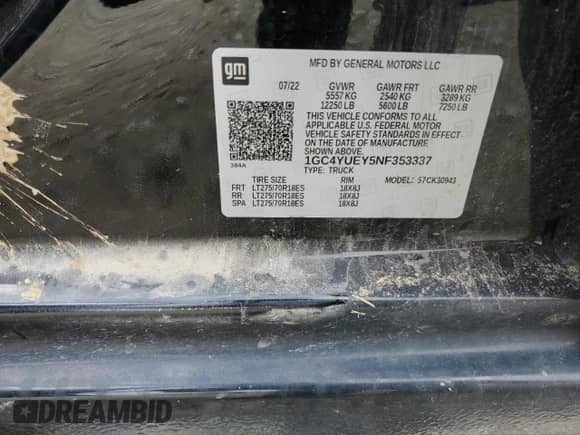 2022 Chevrolet Silverado 3500HD LTZ z VIN 1GC4YUEY5NF353337, wystawiony jako Copart lot #62393394 z przebiegiem 51 284 mil mil oraz Szkoda całkowita • Salvage title. Historia ofert i sprzedaży dostępna na DreamBid. Obrazek 12.