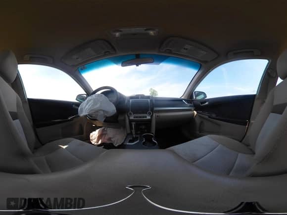 2012 Toyota Camry L z VIN 4T1BF1FKXCU545704, wystawiony jako IAAI lot #42434260 z przebiegiem 143 572 mil mil oraz . Historia ofert i sprzedaży dostępna na DreamBid. Obrazek 20.