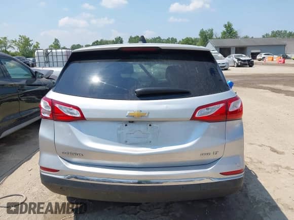 2018 Chevrolet Equinox LT с VIN 2GNAXSEV2J6292251, выставлен на аукционе IAAI как лот 42913577 с пробегом 102 887 миль миль и . История ставок и продаж доступна на DreamBid. Изображение 16.