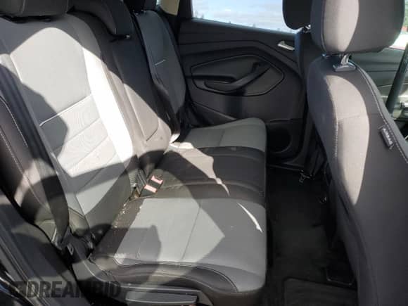 2014 Ford Escape SE z VIN 1FMCU0GX4EUA52263, wystawiony jako Copart lot #82336505 z przebiegiem 146 289 mil mil oraz Szkoda całkowita • Salvage title. Historia ofert i sprzedaży dostępna na DreamBid. Obrazek 11.