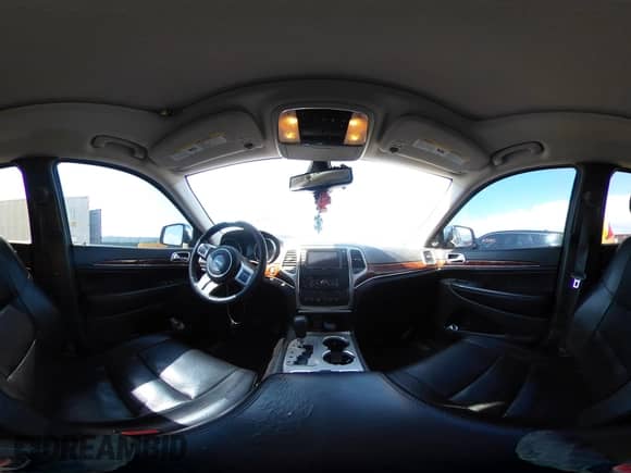 2013 Jeep Grand Cherokee Limited с VIN 1C4RJFBT5DC573298, выставлен на аукционе IAAI как лот 42406850 с пробегом 127 000 миль миль и . История ставок и продаж доступна на DreamBid. Изображение 19.