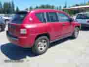 2008 Jeep Compass Sport с VIN 1J8FT47078D664159, выставлен на аукционе IAAI как лот 42632217 с пробегом 199 404 миль миль и . История ставок и продаж доступна на DreamBid. Изображение 4.