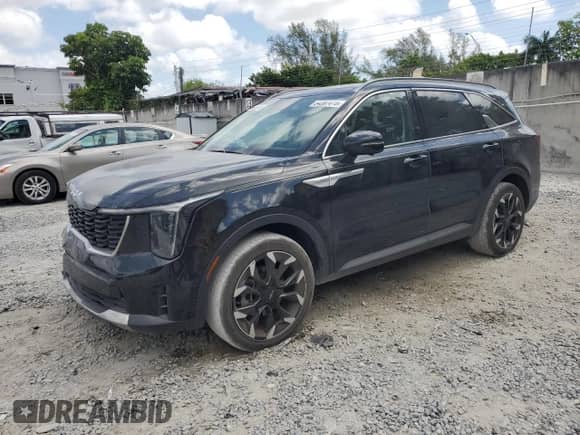 2024 Kia Sorento SX with VIN 5XYRK4JF2RG281415, listed as a Copart auction lot 54387415 with 21,979 mi miles and Non repairable. Bid and sale history available at DreamBid. Image 1.