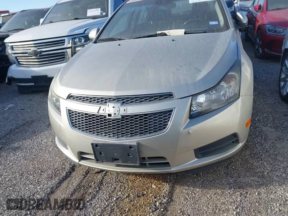 2014 Chevrolet Cruze 1LT with VIN 1G1PC5SB4E7473909, listed as a IAAI auction lot 43185097 with 64,526 mi miles and . Bid and sale history available at DreamBid. Image 13.