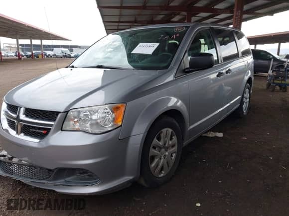 2019 Dodge Grand Caravan SE with VIN 2C4RDGBG8KR605679, listed as a IAAI auction lot 43431808 with 109,748 mi miles and . Bid and sale history available at DreamBid. Image 2.