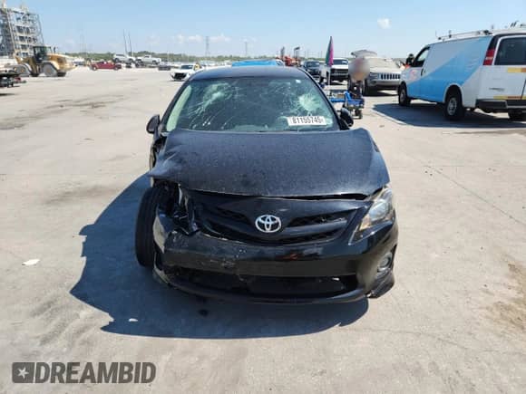 2011 Toyota Corolla L with VIN 2T1BU4EE9BC698769, listed as a Copart auction lot 81155745 with 167,386 mi miles and Salvage title. Bid and sale history available at DreamBid. Image 5.