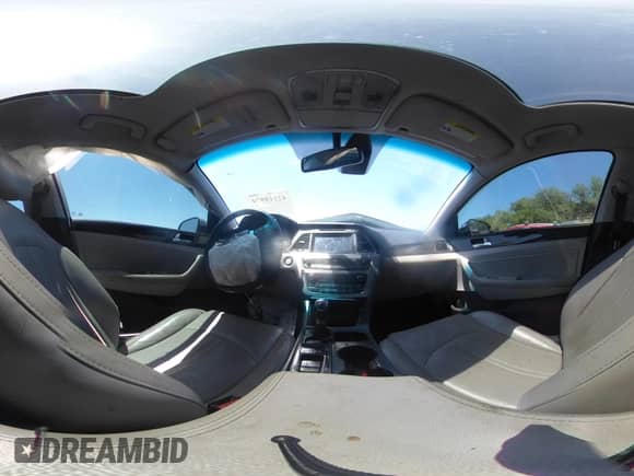 2015 Hyundai Sonata Limited с VIN 5NPE34AF1FH042261, выставлен на аукционе IAAI как лот 42518974 с пробегом 105 051 миль миль и . История ставок и продаж доступна на DreamBid. Изображение 19.