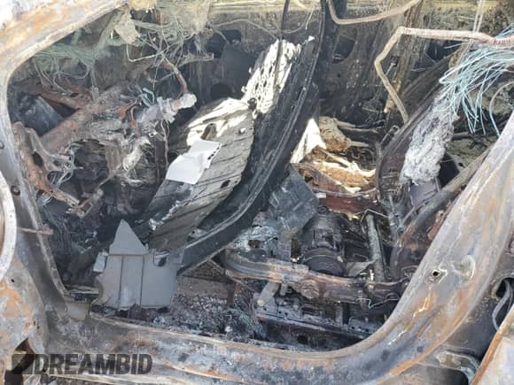 2019 Hyundai Accent Limited с VIN 3KPC34A34KE073435, выставлен на аукционе Copart как лот 68423115 с пробегом Не указан миль и Списание • Salvage title. История ставок и продаж доступна на DreamBid. Изображение 7.