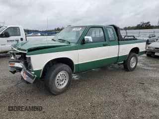 1992 Chevrolet S-10 с VIN 1GCCT19Z9N8134235, выставлен на аукционе Copart как лот 81630954 с пробегом 77 727 миль миль и Списание • Salvage title. История ставок и продаж доступна на DreamBid. Изображение 1.