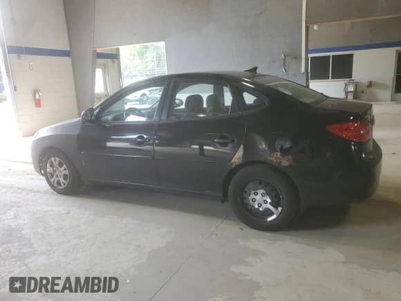 2009 Hyundai Elantra SE with VIN KMHDU46D69U801721, listed as a Copart auction lot 70714265 with 175,133 mi miles and Clean title. Bid and sale history available at DreamBid. Image 2.
