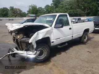 2000 Chevrolet Silverado 3500 с VIN 1GCGC34R5YR189297, выставлен на аукционе Copart как лот 53946885 с пробегом 258 046 миль миль и Списание • Salvage title. История ставок и продаж доступна на DreamBid. Изображение 1.