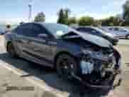 2025 Toyota Camry LE z VIN 4T1DAACK9SU166543, wystawiony jako Copart lot #70348535 z przebiegiem 8 251 mil mil oraz Szkoda całkowita • Salvage title. Historia ofert i sprzedaży dostępna na DreamBid. Obrazek 4.