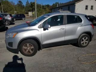 2016 Chevrolet Trax LS с VIN KL7CJNSB2GB664138, выставлен на аукционе Copart как лот 82318005 с пробегом 126 615 миль миль и Чистый • Clean title. История ставок и продаж доступна на DreamBid. Изображение 1.