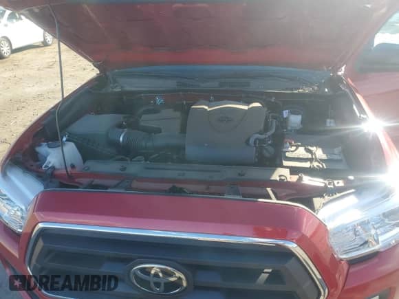 2023 Toyota Tacoma SR z VIN 3TMCZ5AN6PM567217, wystawiony jako Copart lot #89866325 z przebiegiem 4 835 mil mil oraz Czysty tytuł • Clean title. Historia ofert i sprzedaży dostępna na DreamBid. Obrazek 11.