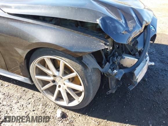 2013 BMW 3 Series 335i с VIN WBA3A9G56DNP37483, выставлен на аукционе IAAI как лот 43371321 с пробегом 114 383 миль миль и . История ставок и продаж доступна на DreamBid. Изображение 6.