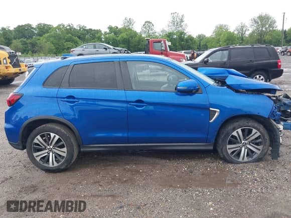 2020 Mitsubishi Outlander SE с VIN JA4AP4AUXLU023270, выставлен на аукционе IAAI как лот 42266661 с пробегом 81 117 миль миль и . История ставок и продаж доступна на DreamBid. Изображение 14.